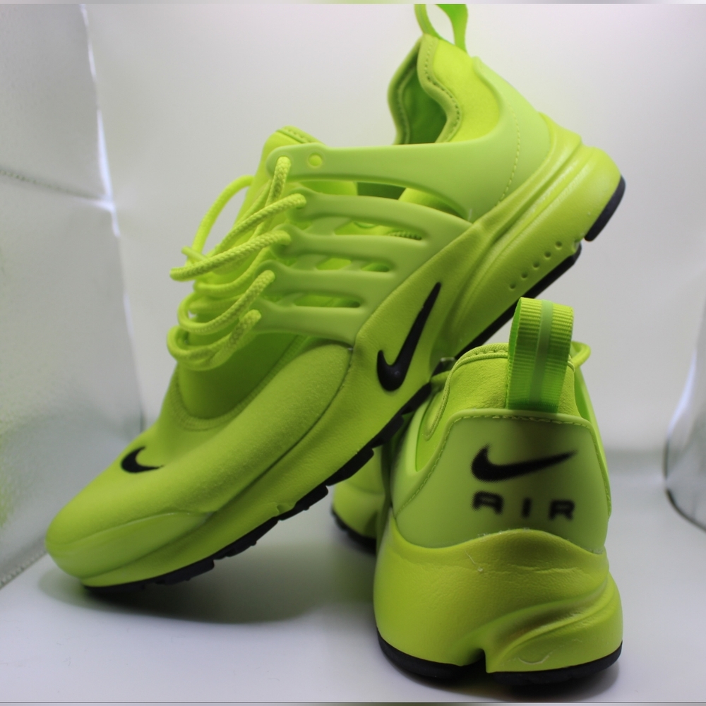 Nike Air Presto 7 Atomic Green